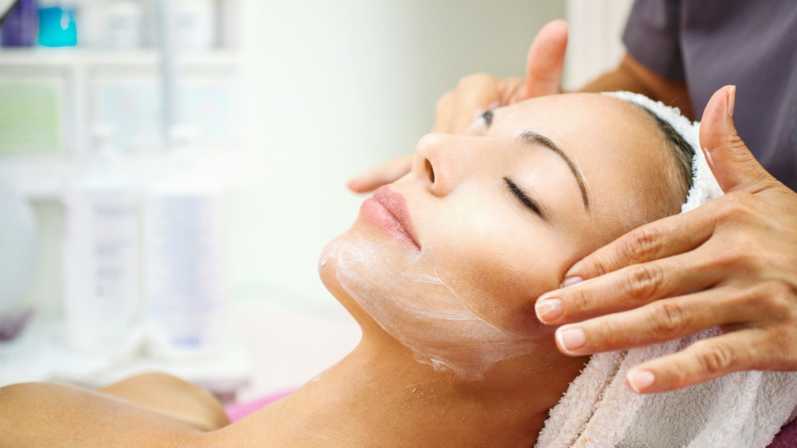 diferencia entre peeling y exfoliante