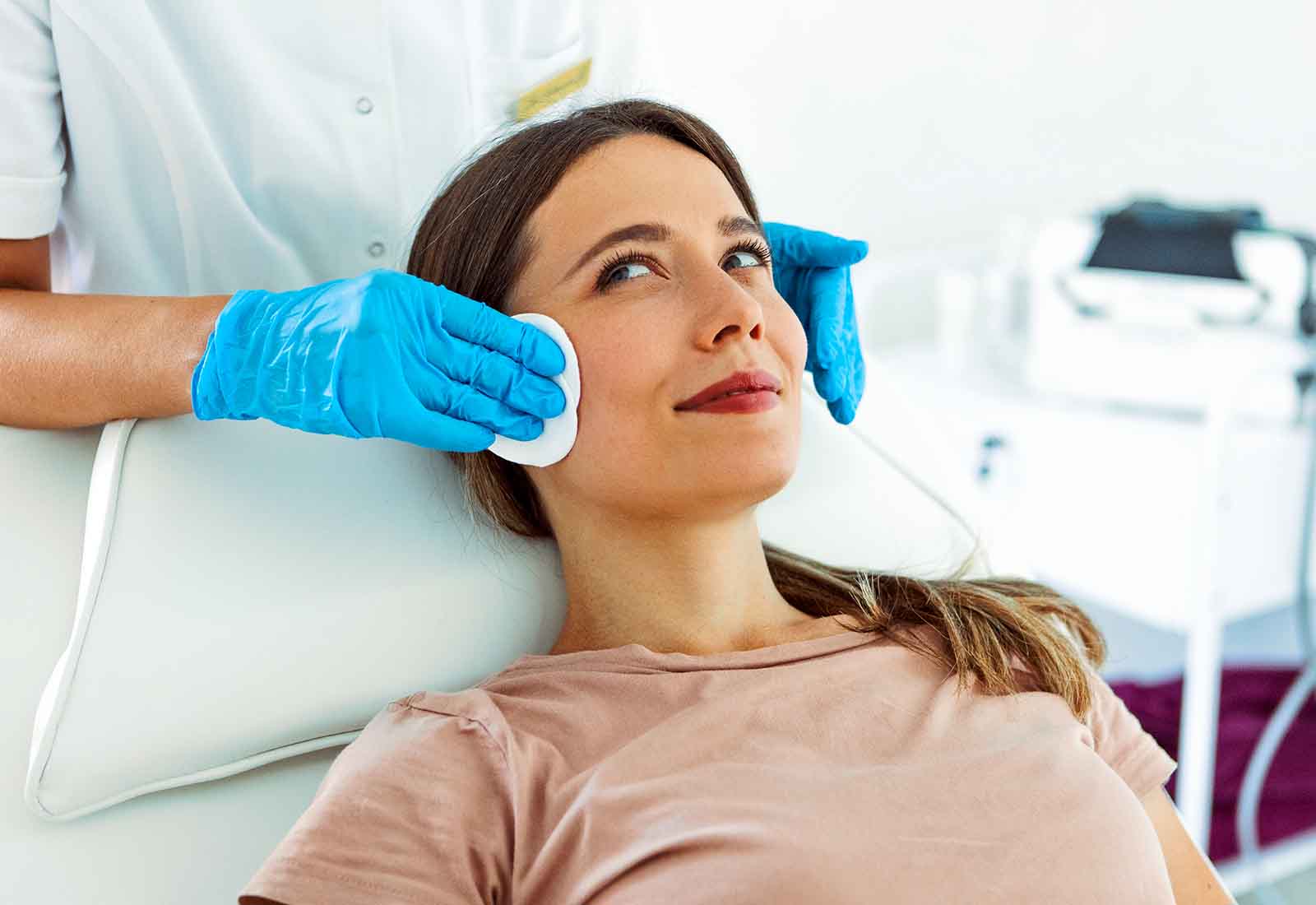 es lo mismo relleno facial que mesoterapia